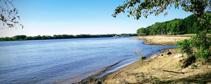 Riverfront Park / Goose Landing