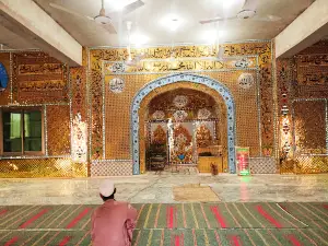 Noorani Jamia Masjid