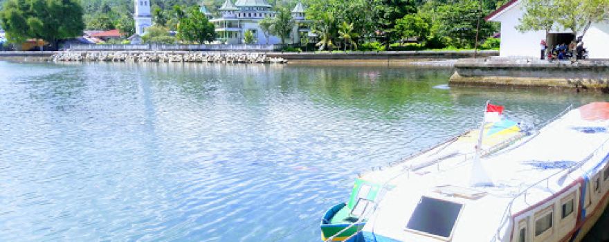 Pelabuhan Huseka'a Hitu