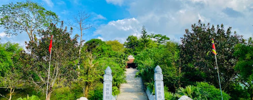 Khu Di tích Đền Choọng