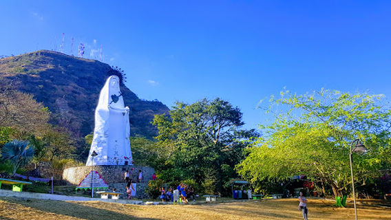 Mirador De La Virgen De Manare