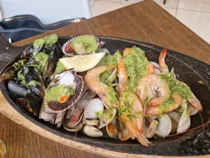 Tasca El Cayuco