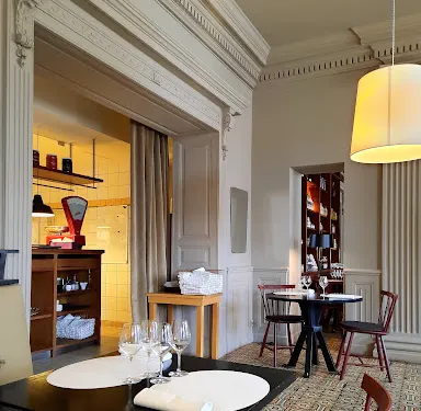 LE CENTRAL BRASSERIE