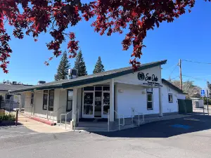 Sun Oaks