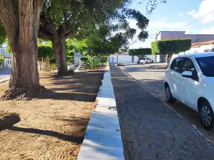 Praça José H. P. França