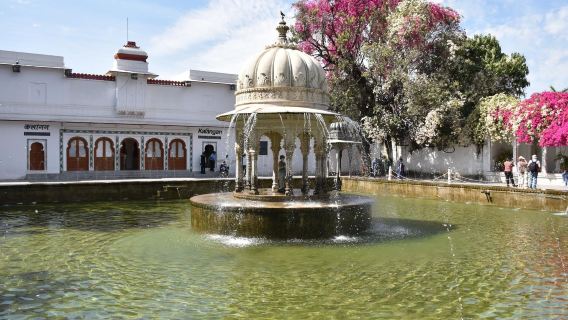 Saheliyon ki bari