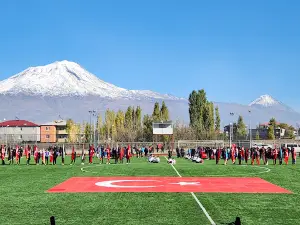 Dr. Yaşar Eryılmaz Stadyumu