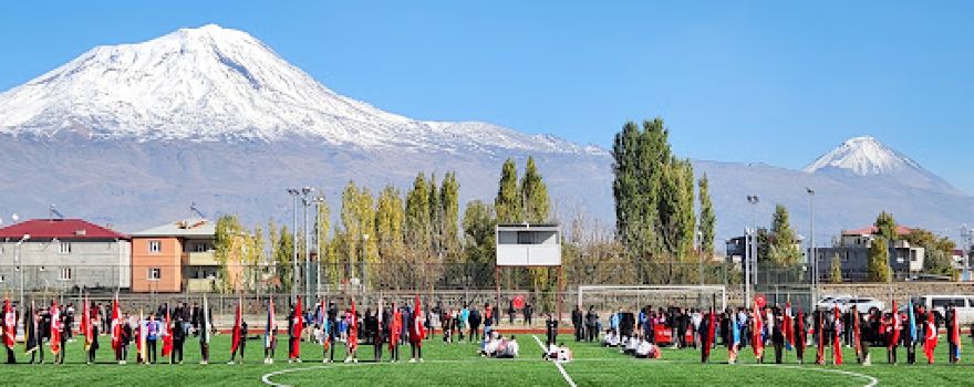 Dr. Yaşar Eryılmaz Stadyumu