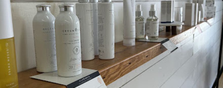 Small Town Esti at Divine Salon & Spa