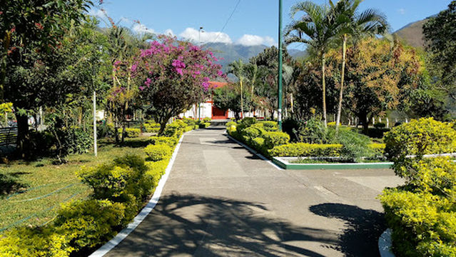 La Piscina De Torrechayoc