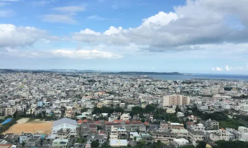沖繩市役所展望台
