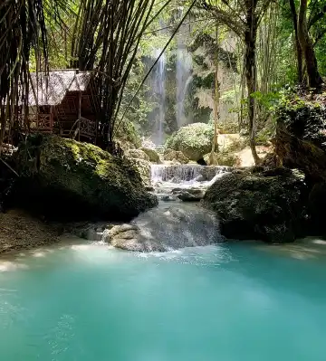 Hotels near Tumalog Waterfalls