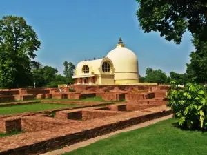 Parinirvana Stupa and Parinirvana Temple