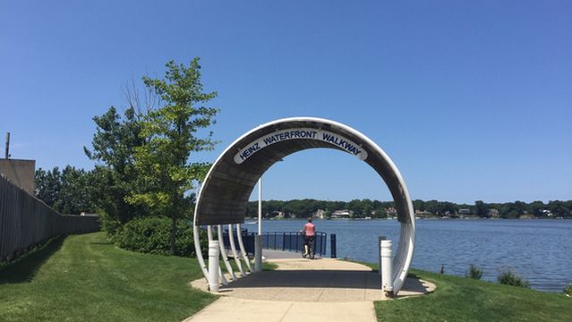 Kollen Park & Heinz Waterfront Walkway