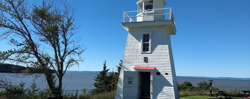 Walton Harbour Lighthouse