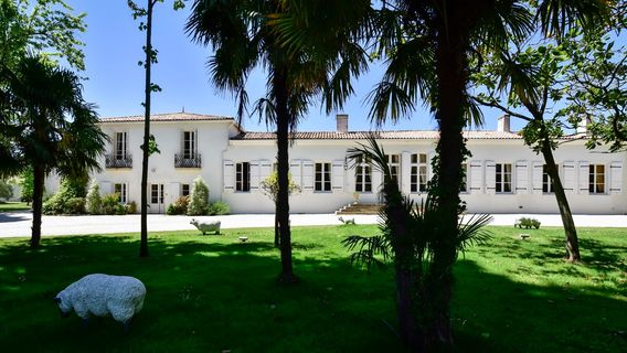 DOMAINES PEYRONIE - CHATEAU FONBADET