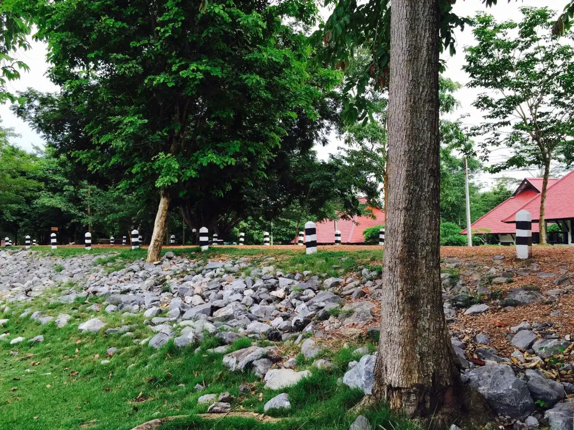 Hotels near Jedkod-Pongkonsao Ecotourism and Environmental Education Center