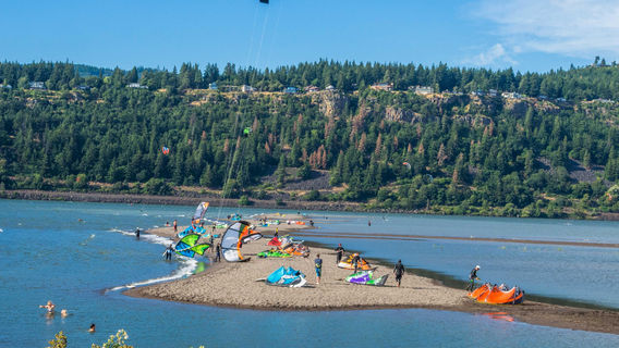 Hood River Event Site