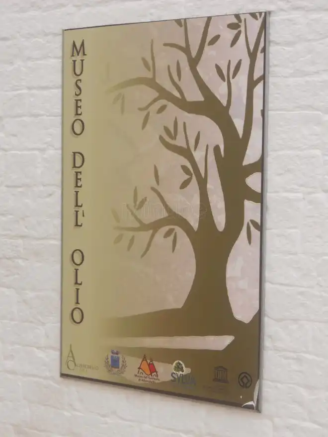 Hotels near Museo Dell'olio