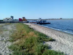 Saki Lake