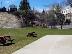 The Hundred Stairs