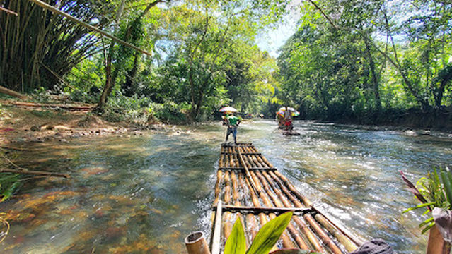 Great River Bamboo Rafting At Lethe