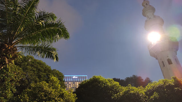 Jami' Al-Bina Mosque