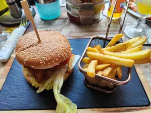 Corner Bar & Dinner