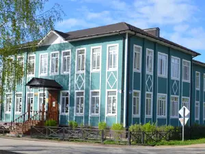 Mbuk "Lenskaya Mb" Yarenskaya Tsentral'naya Biblioteka