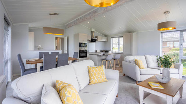 Silver Bay Holiday Park - Bulmer Leisure