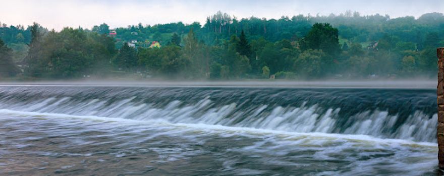 Splav u kempu Ostrov