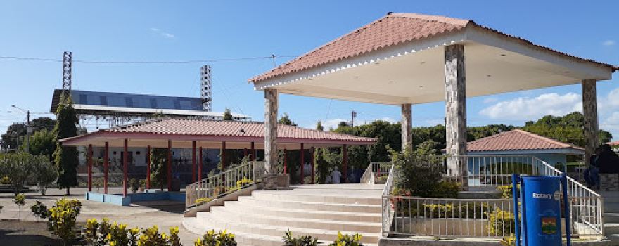 Plaza Padre Miguel (Antes Plaza Los Cabros)