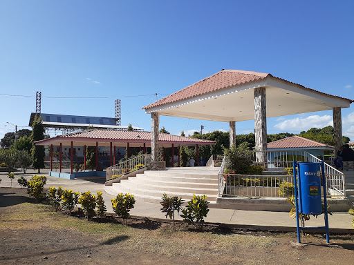 Plaza Padre Miguel (Antes Plaza Los Cabros)