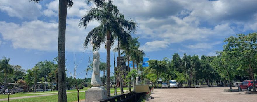 Nhà Thờ Giáo Họ Dương Lệ Văn