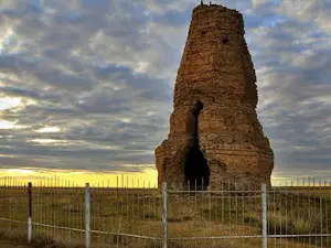 Kherlen Bars City's Tower ruins