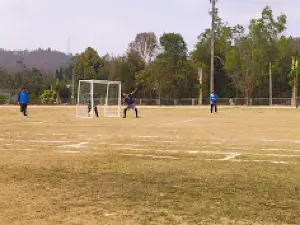 สนามกีฬาอำเภออมก๋อย