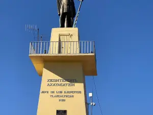 Escalinatas De Los Heroes