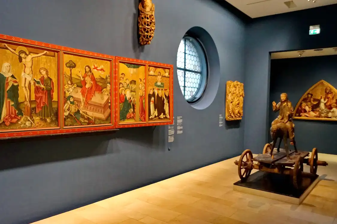 Hotels near Augustiner Museum