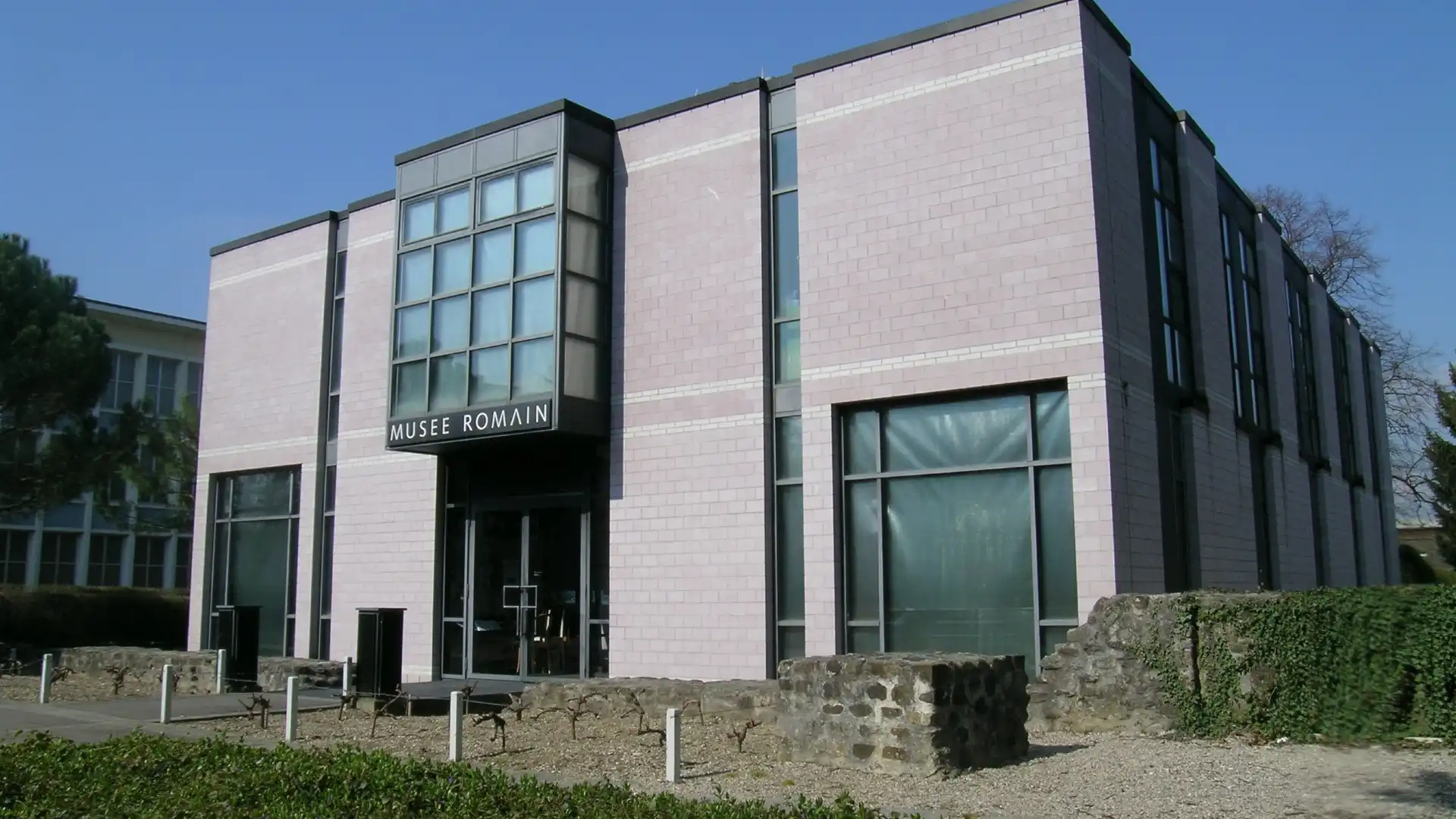 Hotels near Roman Museum Lausanne-Vidy