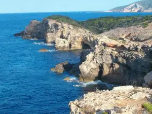 Punta Moscarter lighthouse