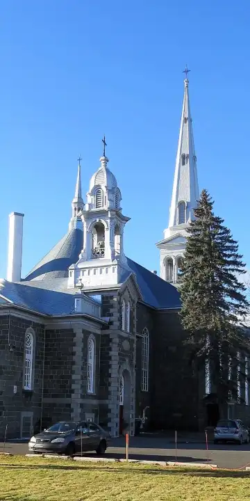 Hotels near Ferme Idée Concept