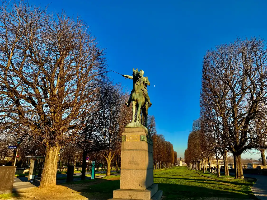 Hotels near Cours de la Reine