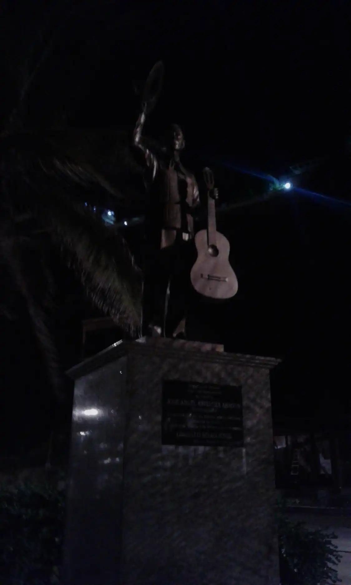 Hotel dekat Monumento a Jose Angel Espinoza Ferrusquilla