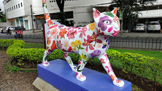 Monumento El Gato del Rio