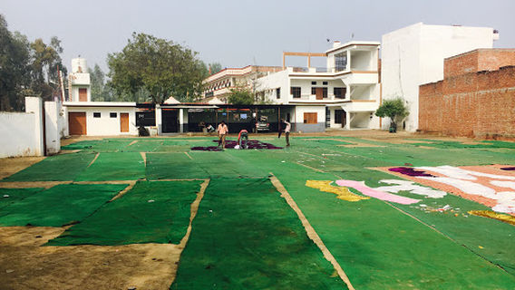 SRI JANAK PALACE