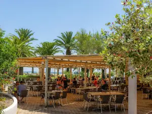 Camping Marina d'Erba Rossa