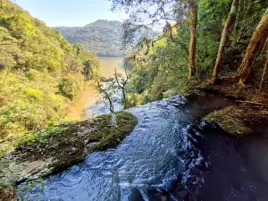 Furnas do Brechó