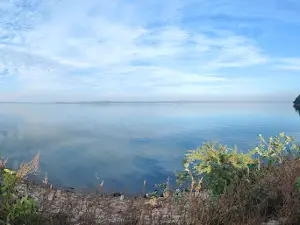 Khindsi Lake