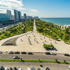 Lech and Maria Kachinsky Park