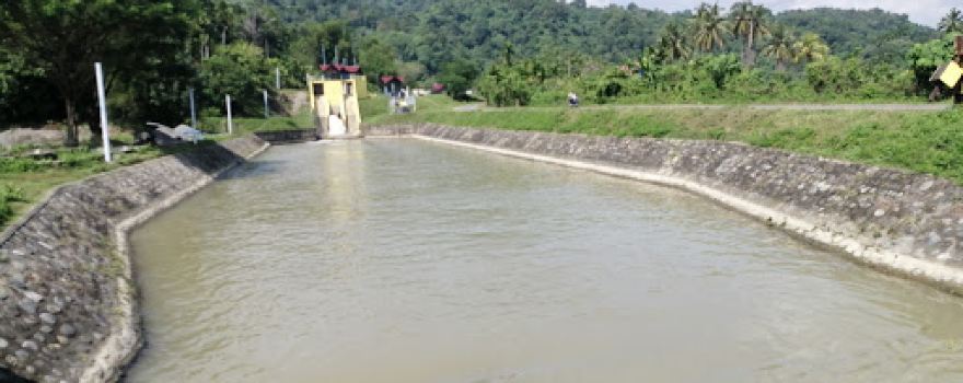 Lapangan Bola Kaki Pako